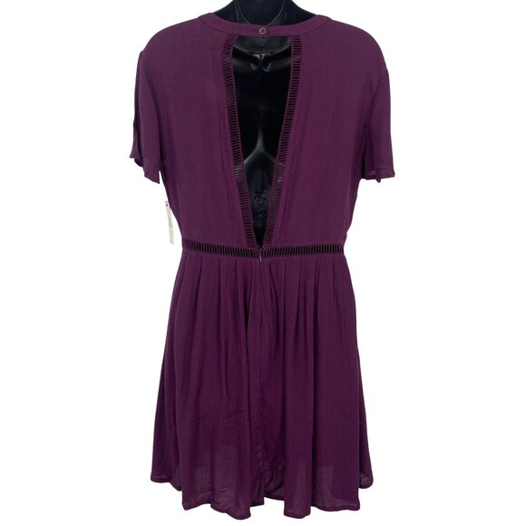 Volcom Women Purple Short Sleeve Dress Size Medium M Short Mini Sleeve New - Picture 5 of 7